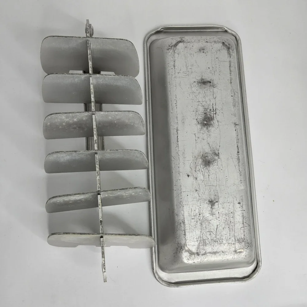 Vintage Norge Aluminum 14 Cube‎ Ice Cube Tray
